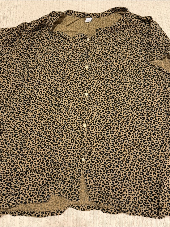 Old Navy Tops - Old Navy Leopard Print Button-Front Shirt in Tan and Black